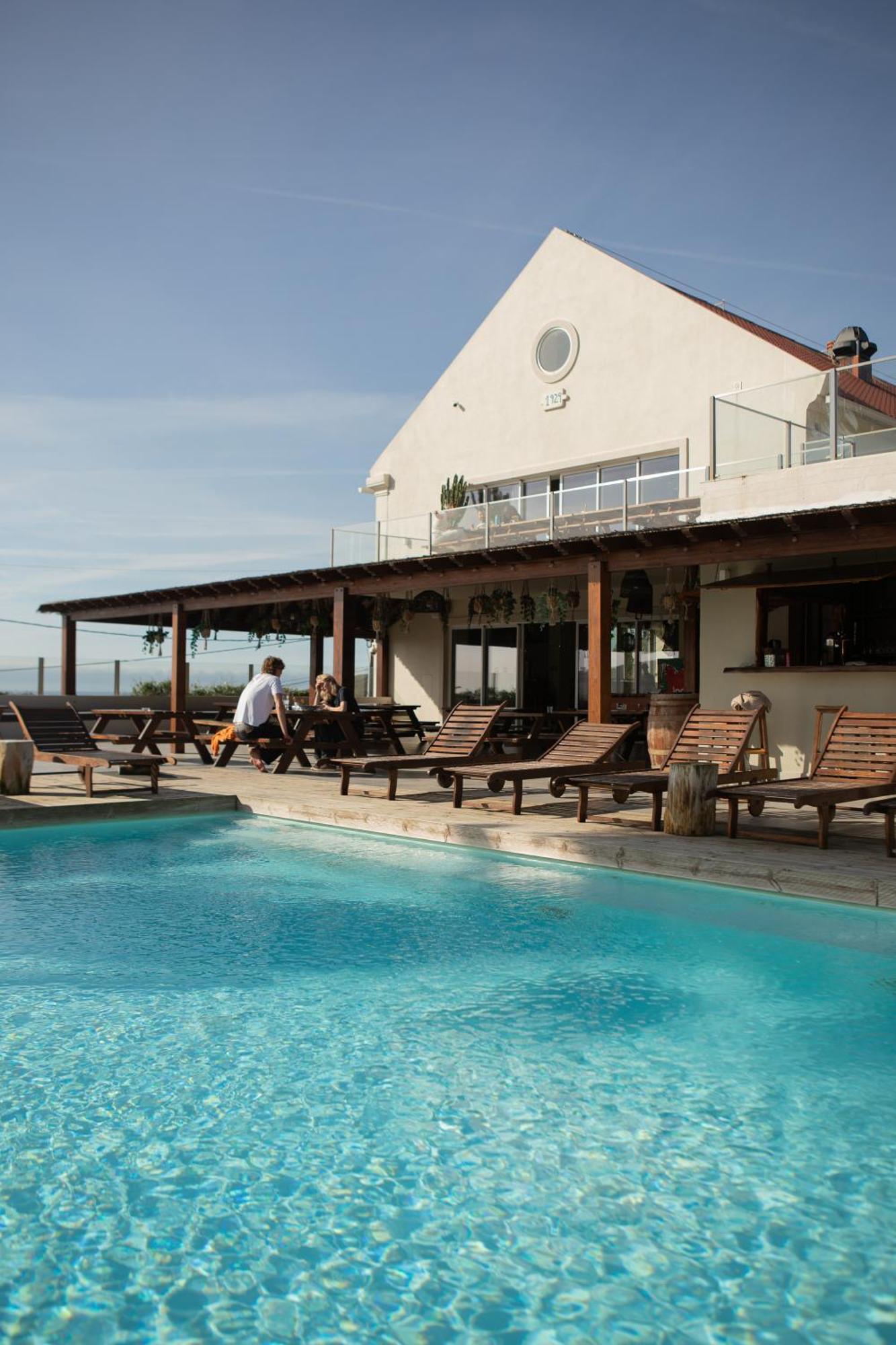 Lapoint Surf Camp Ericeiraホステル エクステリア 写真